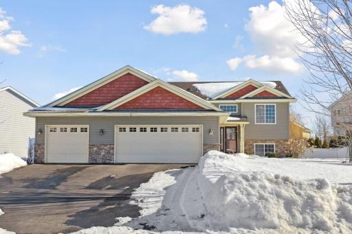 31703 Meadowlark Lane, Lindstrom, MN 55045