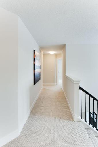 17040 46th Avenue N, Plymouth, MN 55446