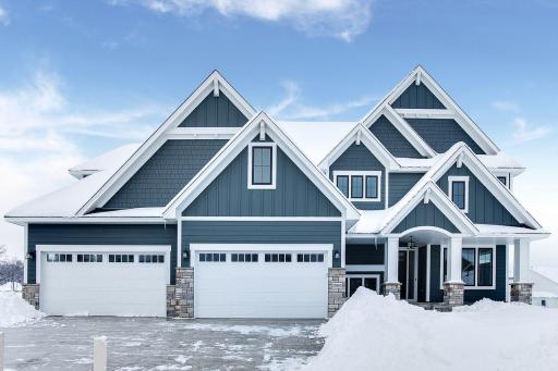 17040 46th Avenue N, Plymouth, MN 55446