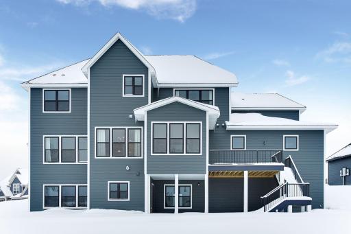 17040 46th Avenue N, Plymouth, MN 55446