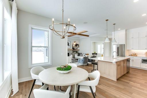 17040 46th Avenue N, Plymouth, MN 55446