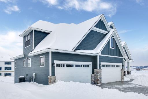 17040 46th Avenue N, Plymouth, MN 55446