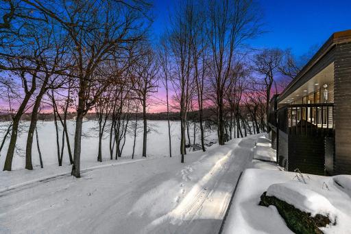 Each room and outdoor space maximizes the stunning lake views.