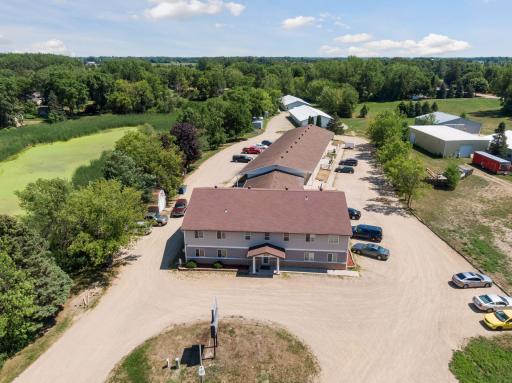 1205 S Sibley Avenue, Litchfield, MN 55355