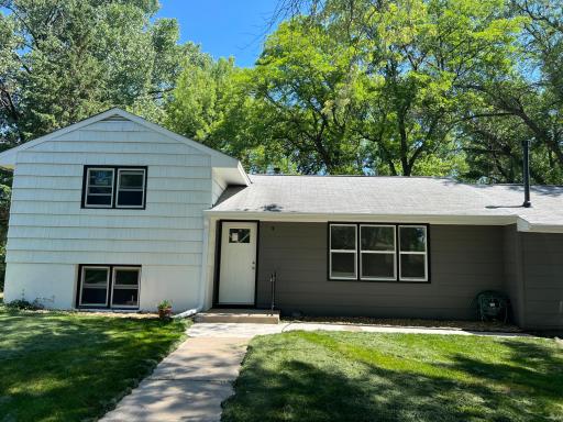7717 Glasgow Drive, Edina, MN 55439