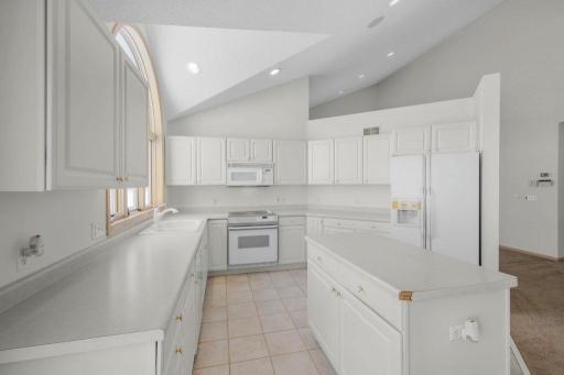 4232 W Arm Drive, Spring Park, MN 55384