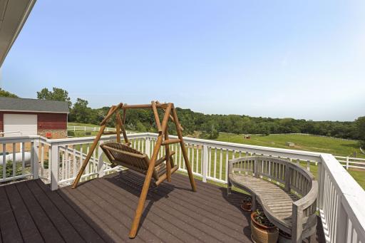 680 Game Farm Road N, Maple Plain, MN 55359