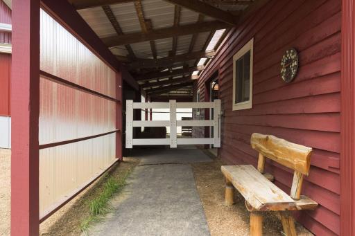 680 Game Farm Road N, Maple Plain, MN 55359