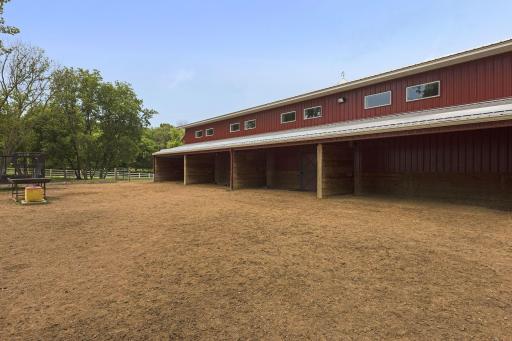 680 Game Farm Road N, Maple Plain, MN 55359