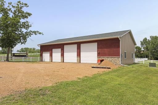680 Game Farm Road N, Maple Plain, MN 55359