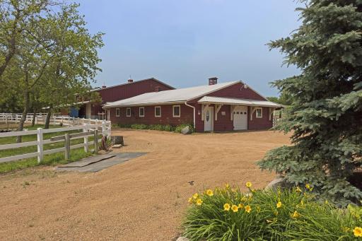 680 Game Farm Road N, Maple Plain, MN 55359