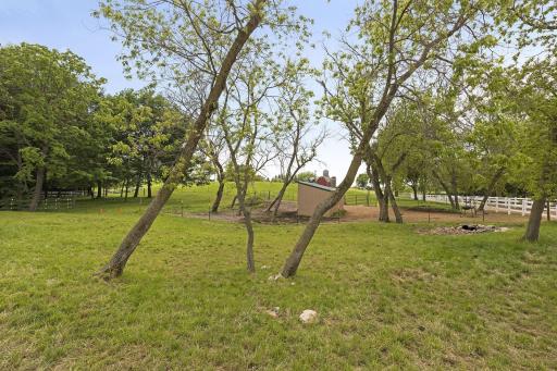 680 Game Farm Road N, Maple Plain, MN 55359