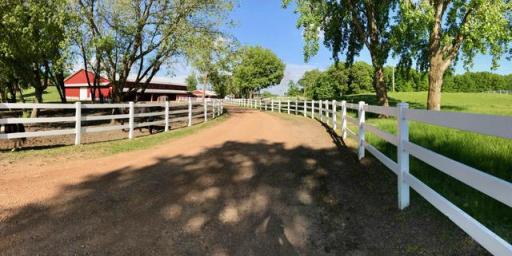 680 Game Farm Road N, Maple Plain, MN 55359