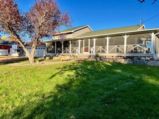 680 Game Farm Road N, Maple Plain, MN 55359