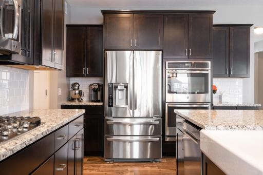 Stainless appliances and granite countertops!