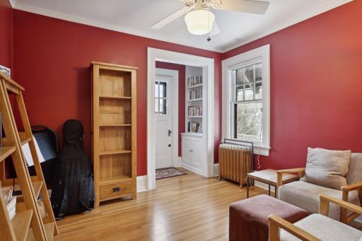 2010 Summit Avenue, Saint Paul, MN 55105