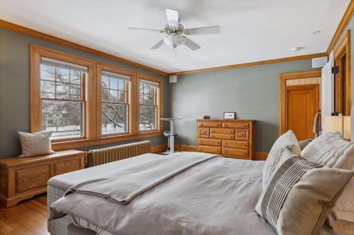 2010 Summit Avenue, Saint Paul, MN 55105