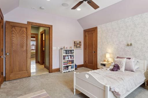 2010 Summit Avenue, Saint Paul, MN 55105