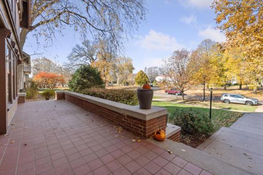 2010 Summit Avenue, Saint Paul, MN 55105