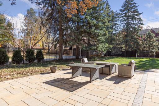 2010 Summit Avenue, Saint Paul, MN 55105