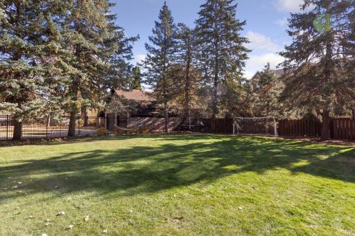 2010 Summit Avenue, Saint Paul, MN 55105