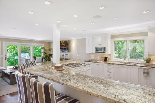 3229 Casco Circle, Wayzata, MN 55391