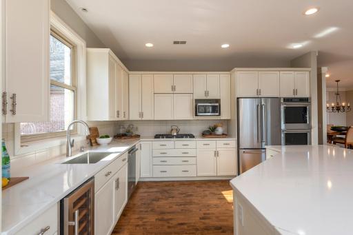 4902 Woodhurst Lane, Minnetonka, MN 55345