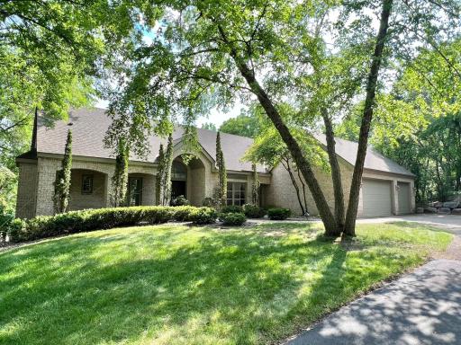 4902 Woodhurst Lane, Minnetonka, MN 55345