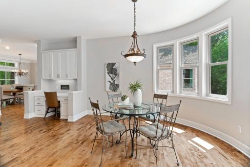 4902 Woodhurst Lane, Minnetonka, MN 55345