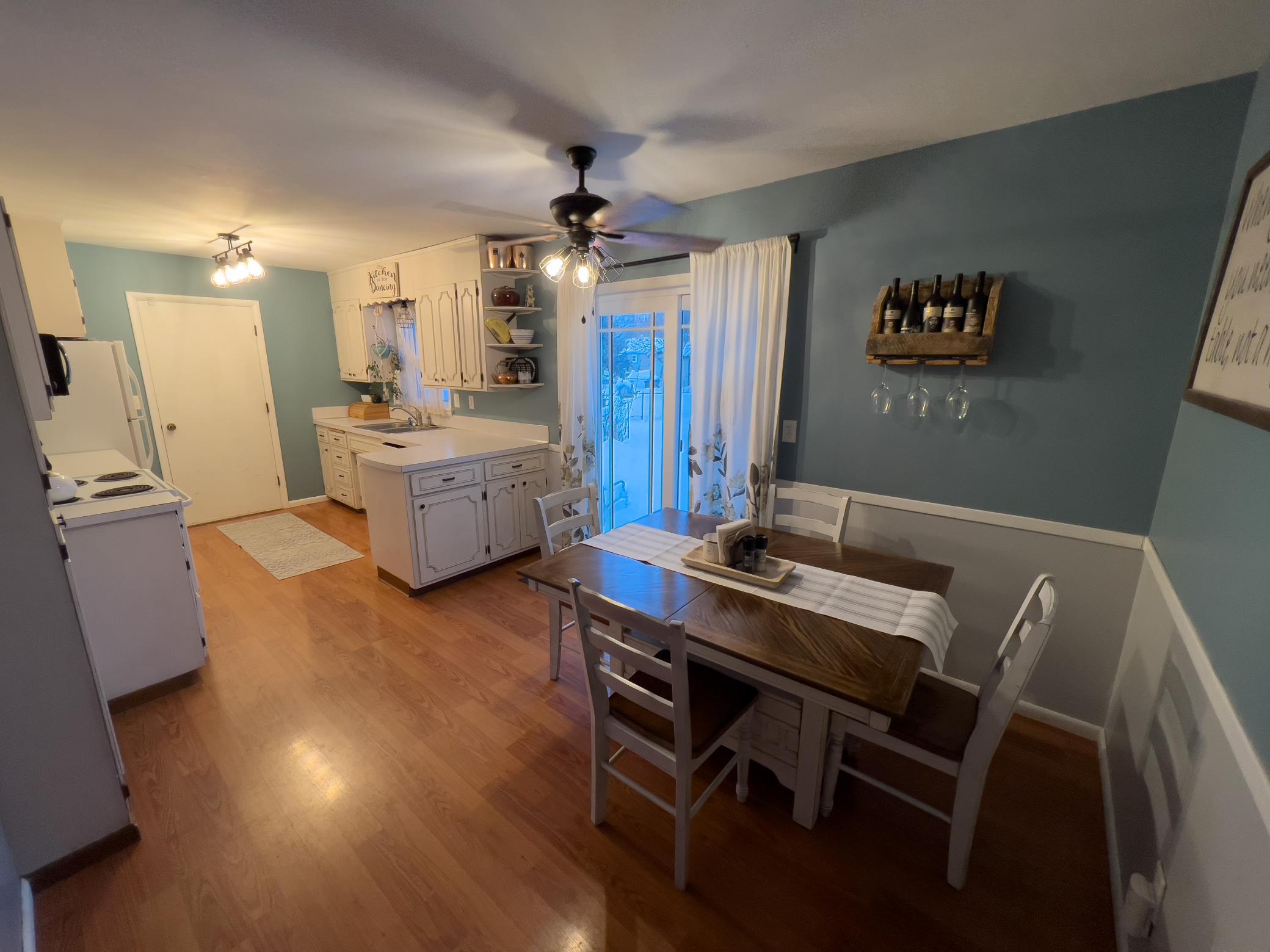 Eat-in Kitchen and dining area.