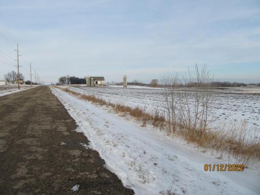 XXXX Jonathan Carver Parkway, Chaska, MN 55318