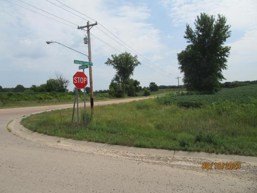 XXXX Jonathan Carver Parkway, Chaska, MN 55318