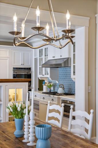 3605 N Shore Drive, Wayzata, MN 55391