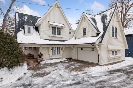 3605 N Shore Drive, Wayzata, MN 55391