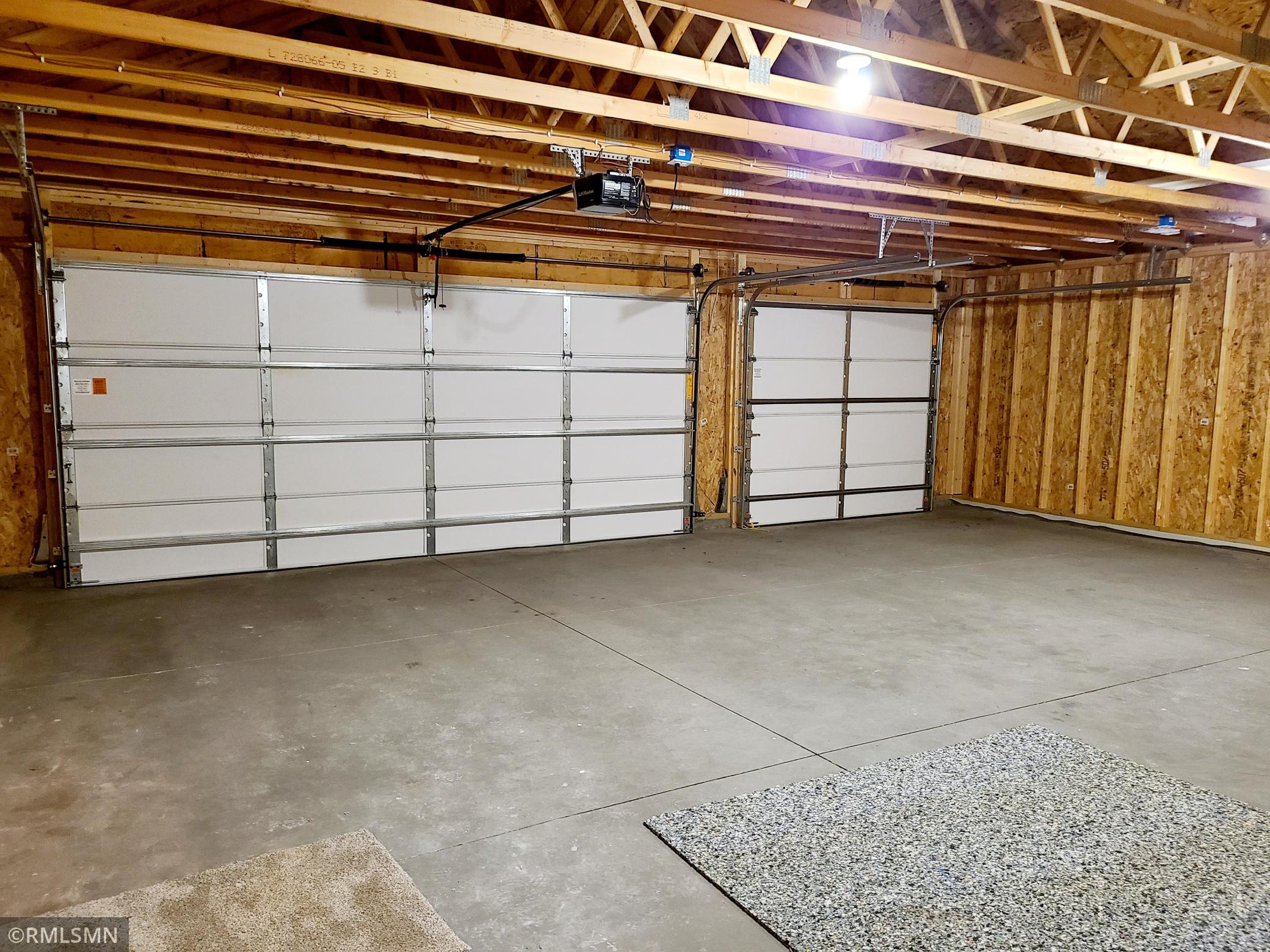 Listing picture of previous model that had similar finishes NOT the same floor plan. Not all the finishes pictured are included in 310 St. Andrews Ct