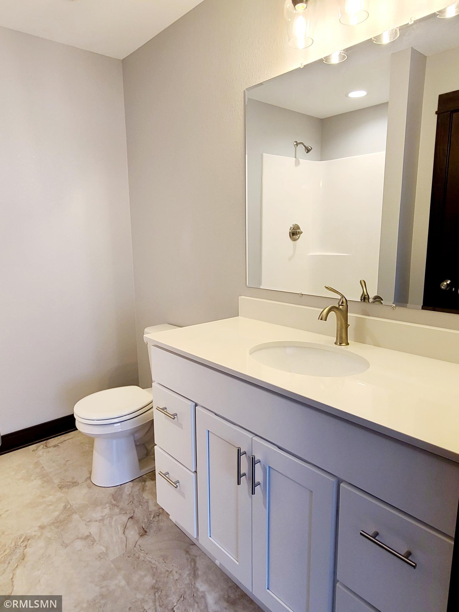 Listing picture of previous model that had similar finishes NOT the same floor plan. Not all the finishes pictured are included in 310 St. Andrews Ct