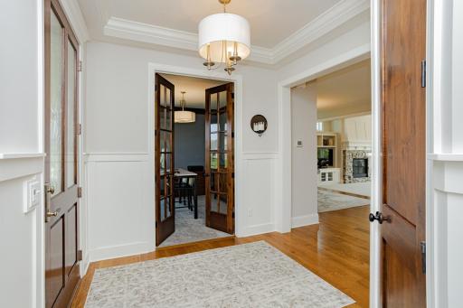 18 Rapp Farm Boulevard, Saint Paul, MN 55127