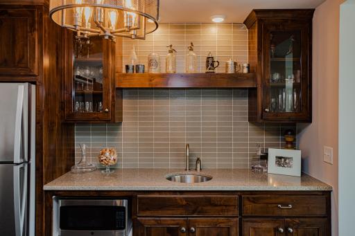 18 Rapp Farm Boulevard, Saint Paul, MN 55127