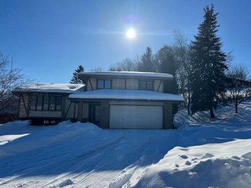 4501 Chatsworth Court W, Shoreview, MN 55126