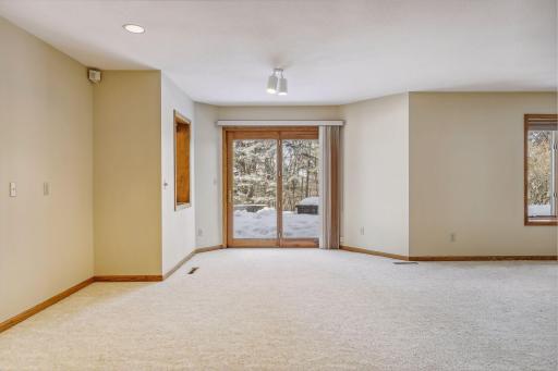 1941 Glenhill Road, Saint Paul, MN 55118