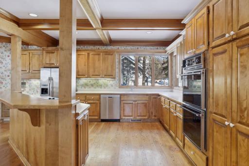 1941 Glenhill Road, Saint Paul, MN 55118