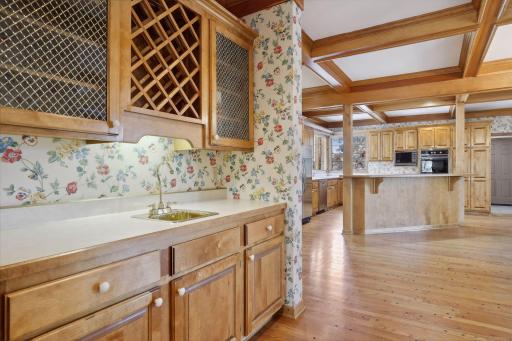 1941 Glenhill Road, Saint Paul, MN 55118