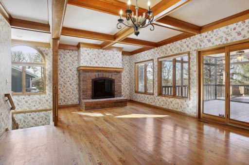 1941 Glenhill Road, Saint Paul, MN 55118