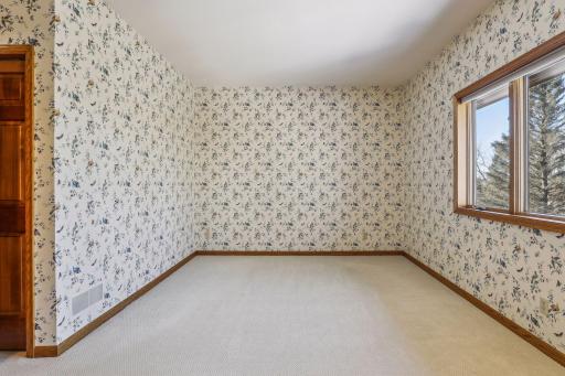 1941 Glenhill Road, Saint Paul, MN 55118