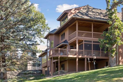 1941 Glenhill Road, Saint Paul, MN 55118