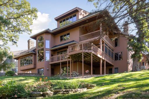 1941 Glenhill Road, Saint Paul, MN 55118