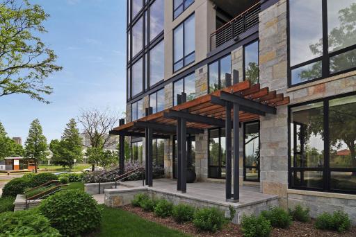 The Townhouse at 301 Kenwood Parkway with private patio front entrance