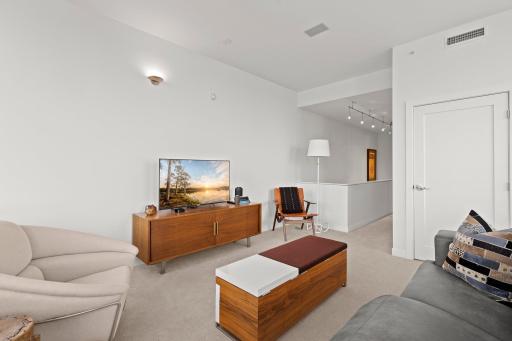 Family loft with skyline views at 301 Kenwood, The Townhouse