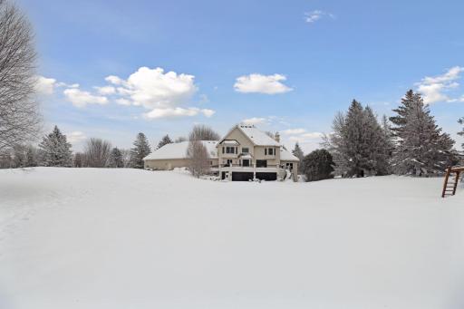 2765 Capriole Drive, Medina, MN 55340