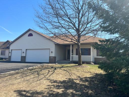 1006 Canterbury Avenue NE, Buffalo, MN 55313